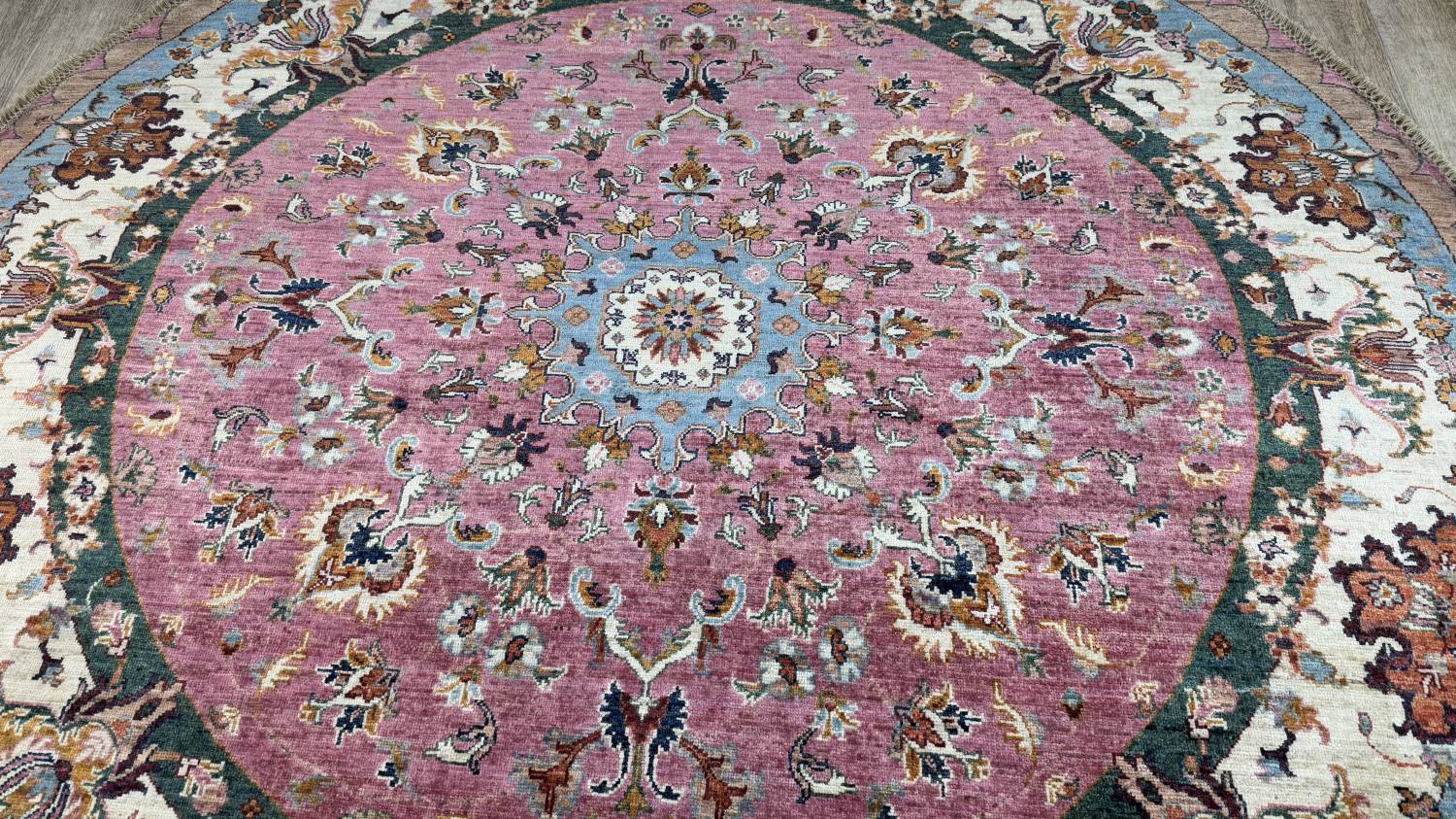 Nahaufnahme des Flors von ZIEGLER FARAHAN-ORIGINAL HANDGEKNÜPFT.