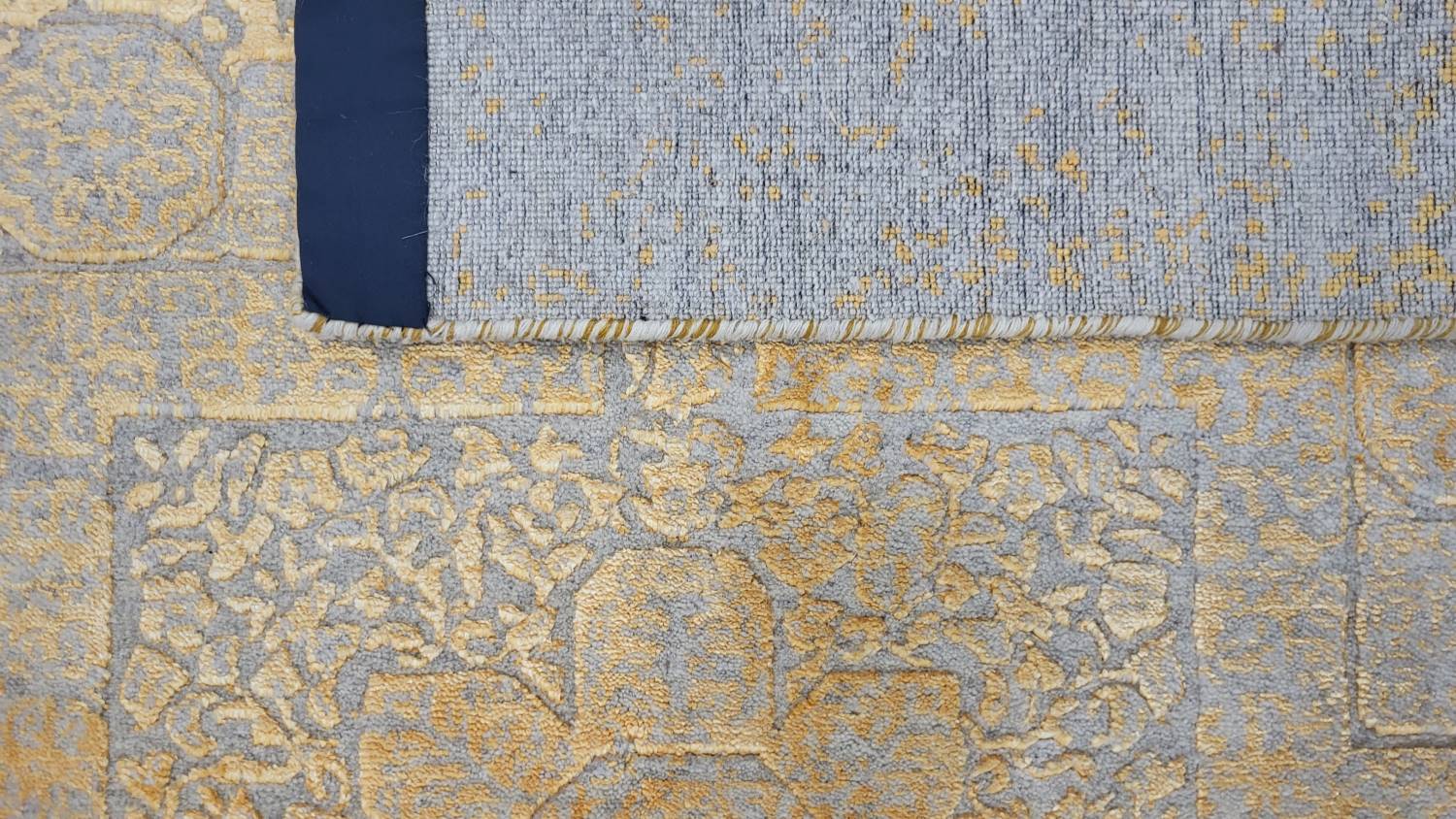 Prisma beige-gold