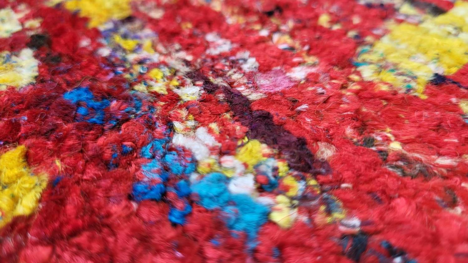 Nahaufnahme des Flors von QUEEN.