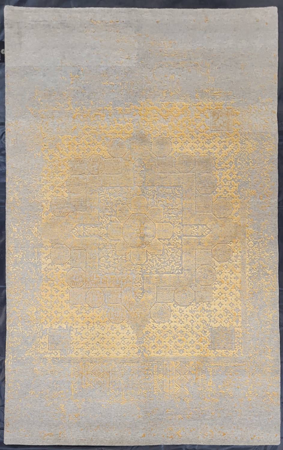 Prisma beige-gold