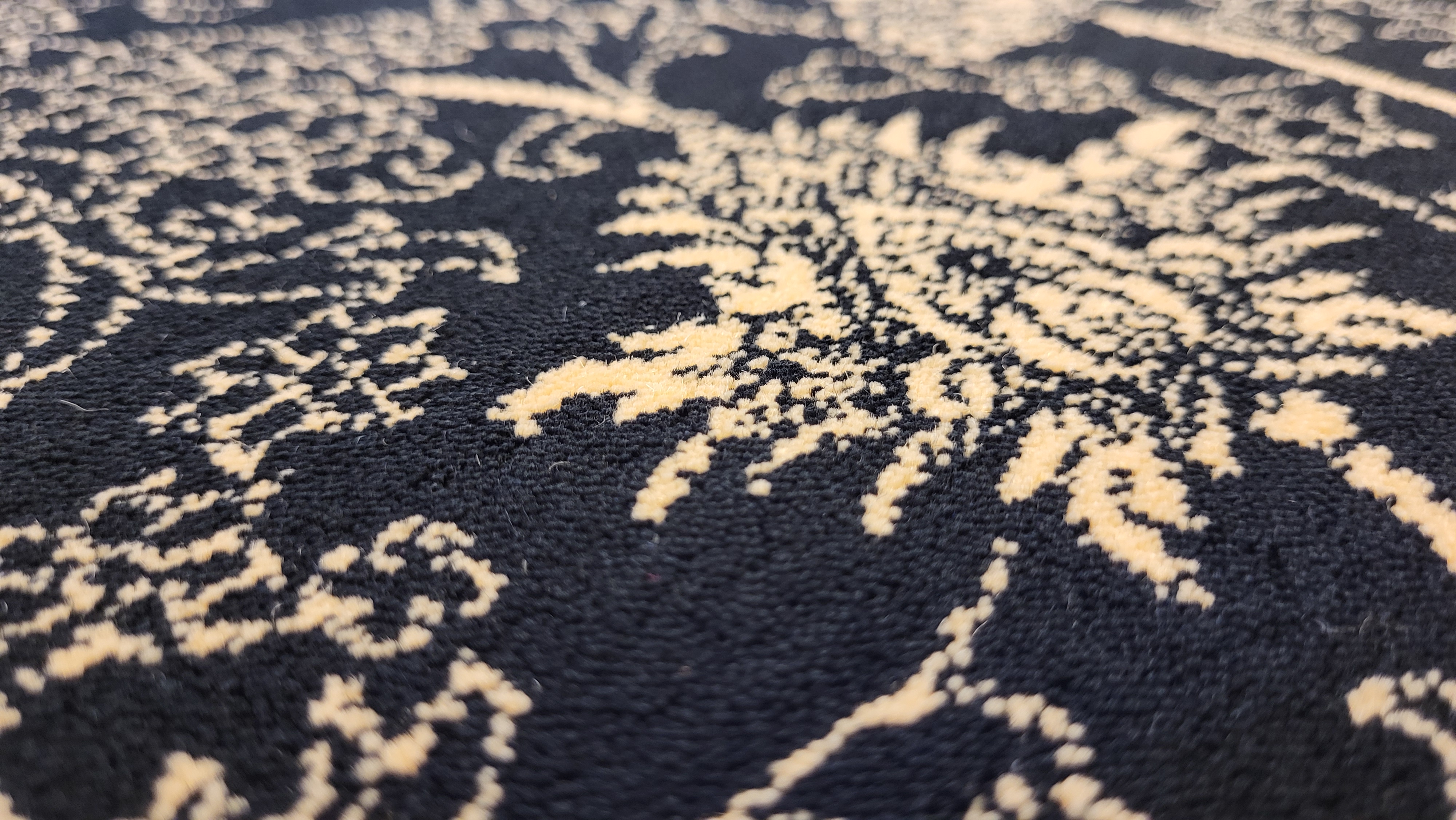 Teppich DESIGN IRAN 77946 2,38 M PKT