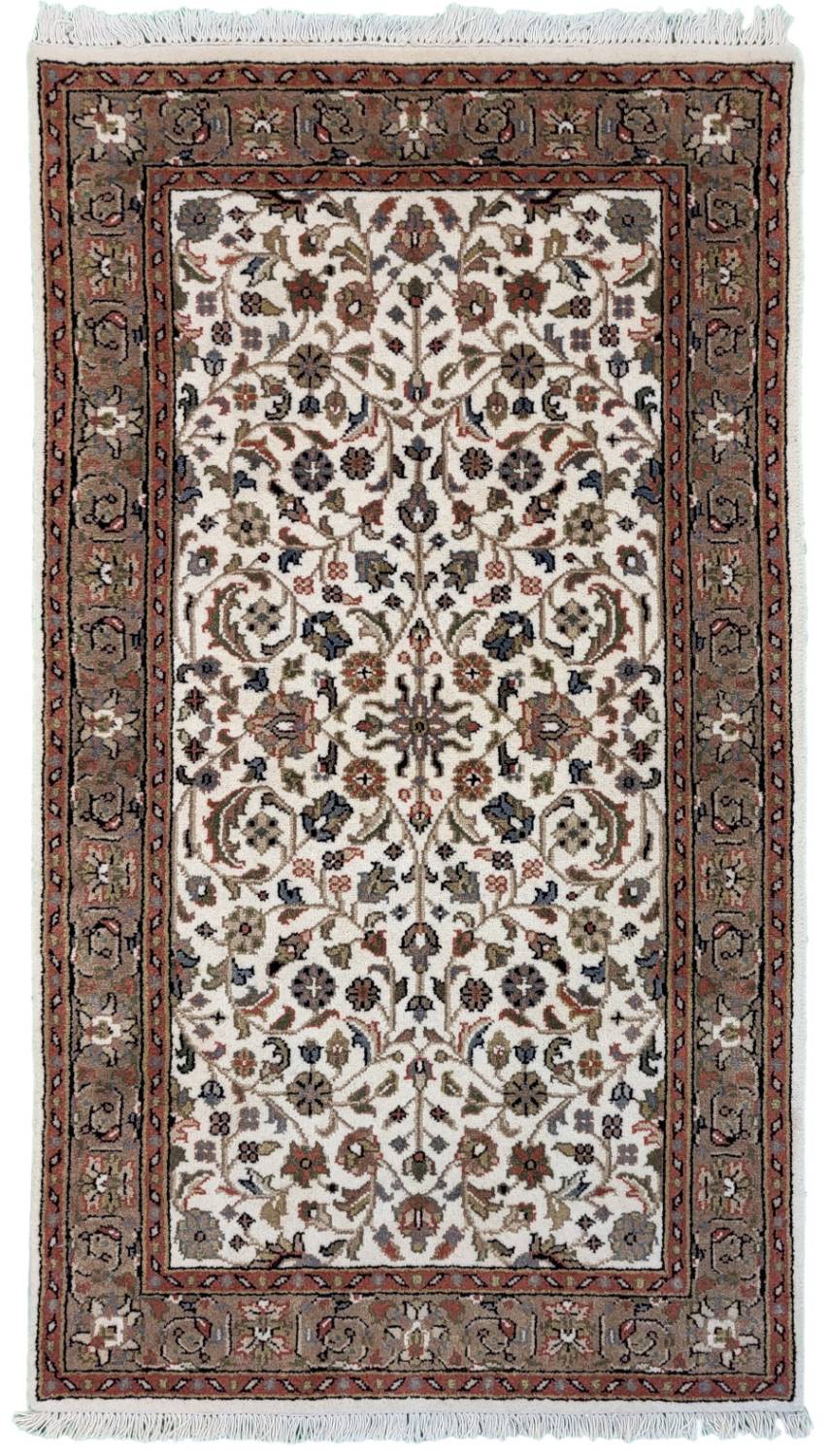 Isfahan Teppich, Handgeknüpft von oben betrachtet ohne Hintergrund.