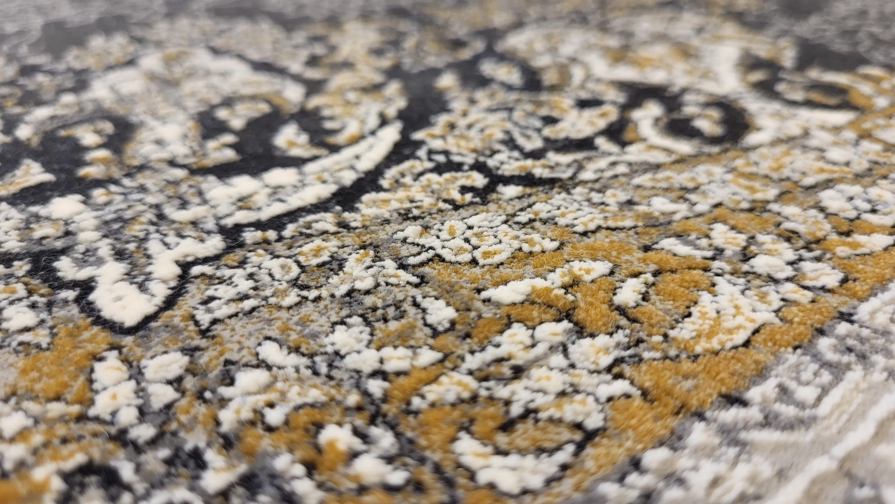 Teppich DESIGN IRAN 15010 4,5 M PUNKTE